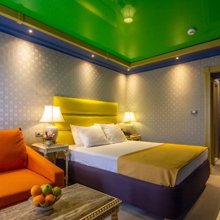 Hotel Craiova By Phoenicia Blue View Olimp Extérieur photo