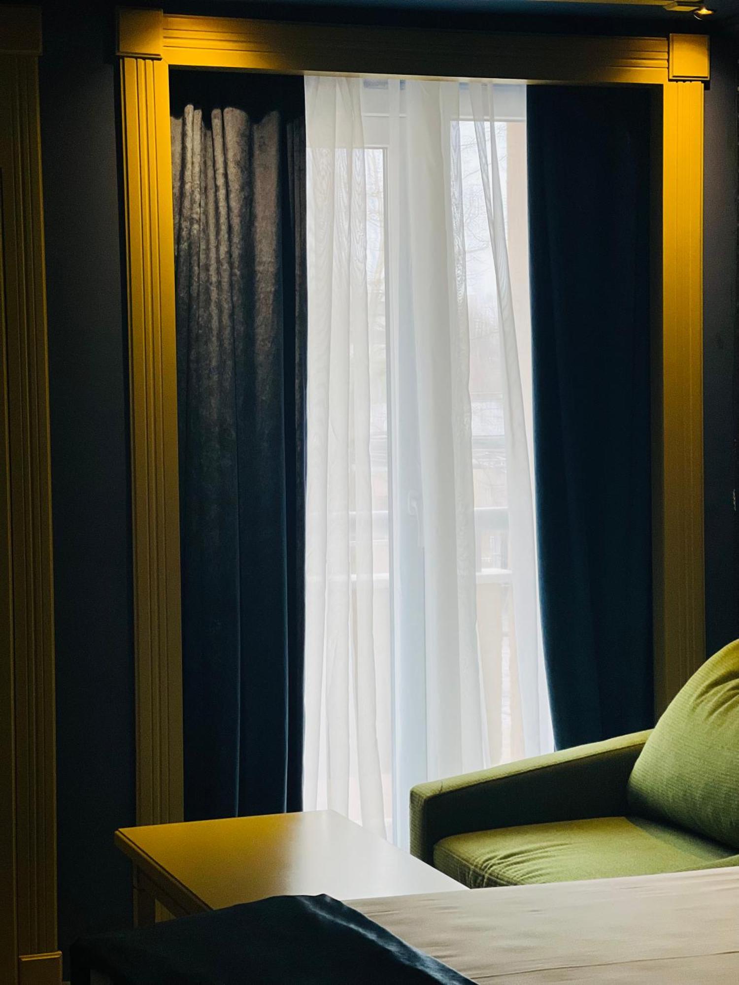 Hotel Craiova By Phoenicia Blue View Olimp Extérieur photo
